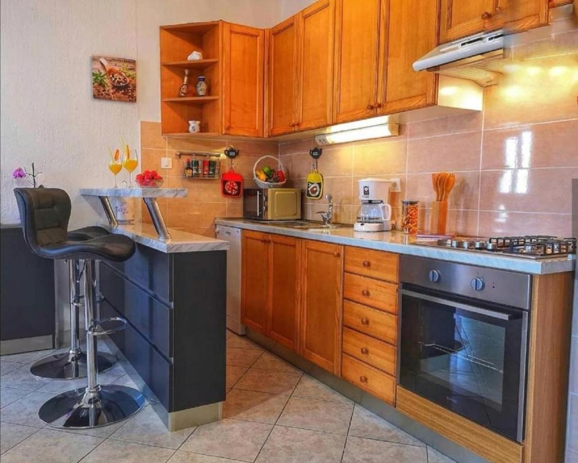 Holiday House Pasjak Sapjane Dış mekan fotoğraf